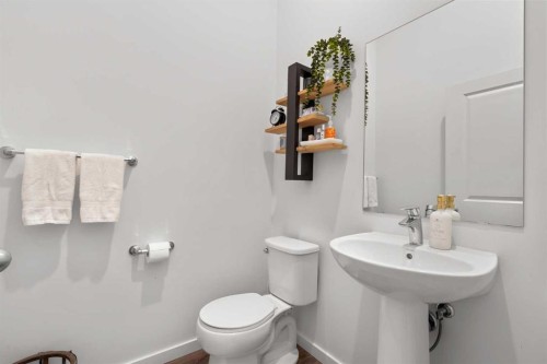 228 Livingston View Ne, Calgary, AB 