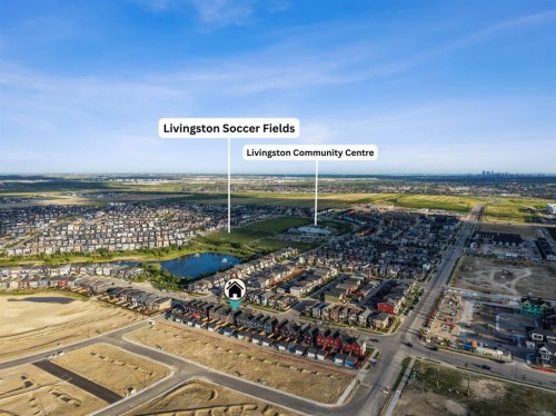 228 Livingston View Ne, Calgary, AB 
