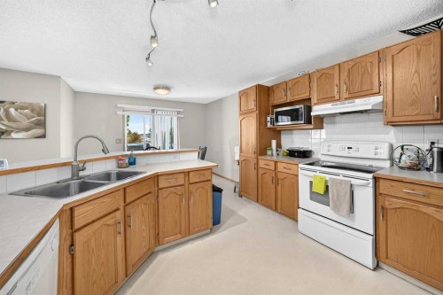 1210 Harvest Hills Drive Ne, Calgary, AB 