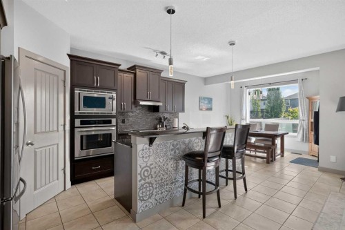 166 Hillcrest Circle Sw, Airdrie, AB 