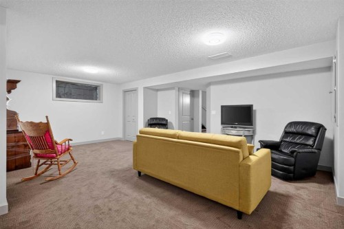 166 Hillcrest Circle Sw, Airdrie, AB 