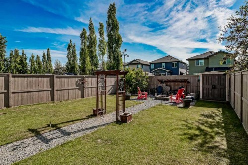 166 Hillcrest Circle Sw, Airdrie, AB 