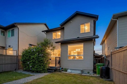 166 Hillcrest Circle Sw, Airdrie, AB 