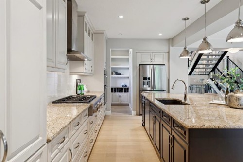 2927 7 Avenue Nw, Calgary, AB 