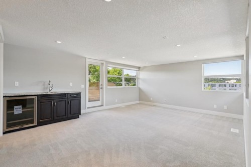2927 7 Avenue Nw, Calgary, AB 