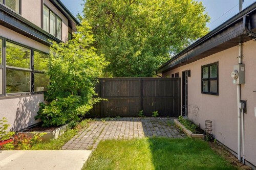 2927 7 Avenue Nw, Calgary, AB 