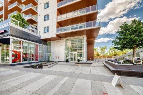 701-8445 Broadcast Avenue Sw, Calgary, AB - Outdoor