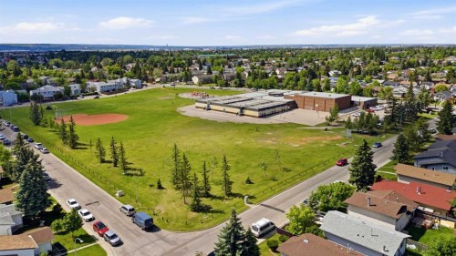 131 Fallswater Road Ne, Calgary, AB 