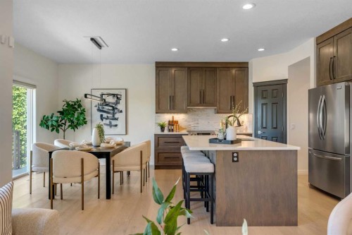 9 Cresthaven Way Sw, Calgary, AB 