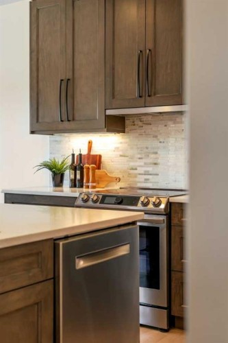 9 Cresthaven Way Sw, Calgary, AB 