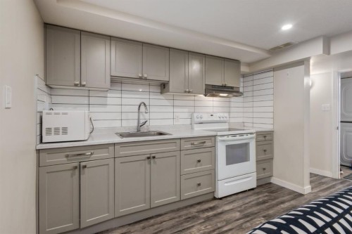 2024 43 Street Se, Calgary, AB 
