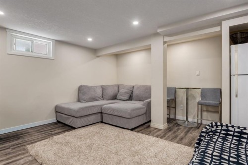 2024 43 Street Se, Calgary, AB 