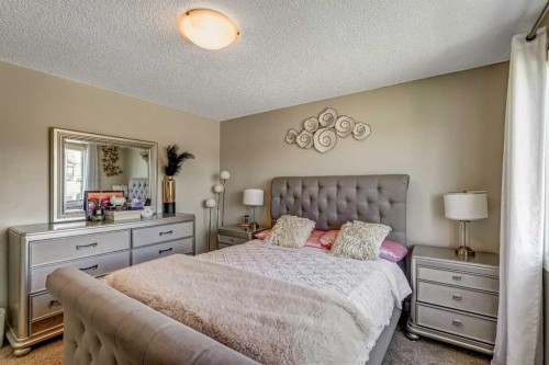 63 Everglen Rise Sw, Calgary, AB 