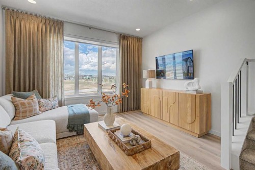 7369 Mercado Avenue Se, Calgary, AB - Indoor Photo Showing Living Room