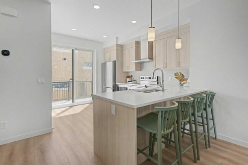 7369 Mercado Avenue Se, Calgary, AB - Indoor Photo Showing Kitchen With Upgraded Kitchen