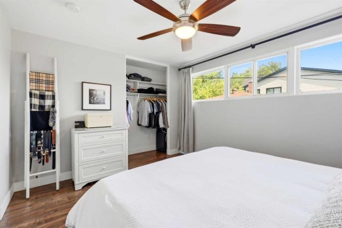 2516 63 Avenue Sw, Calgary, AB 