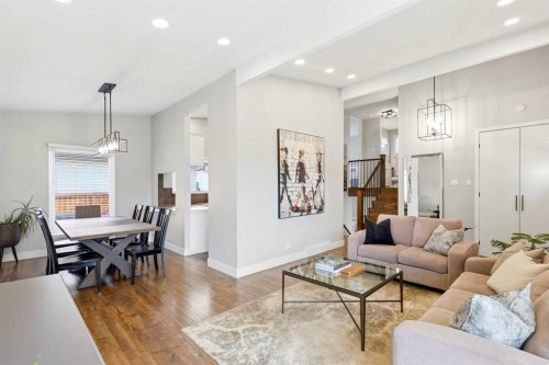 2516 63 Avenue Sw, Calgary, AB 