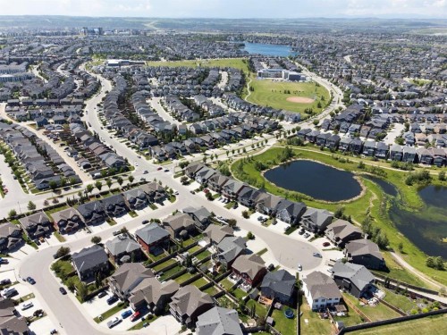 144 Auburn Meadows Place Se, Calgary, AB 