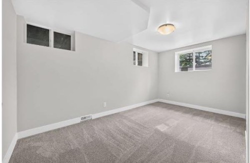 104 Silver Springs Green Nw, Calgary, AB 