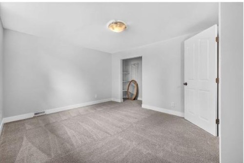104 Silver Springs Green Nw, Calgary, AB 