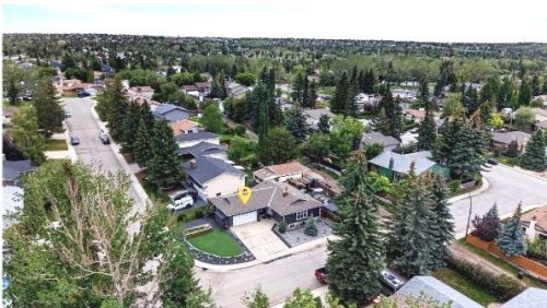 104 Silver Springs Green Nw, Calgary, AB 