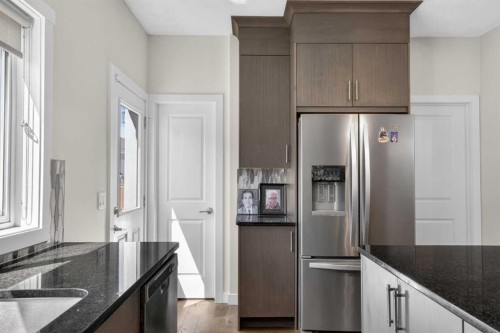 77 Saddlestone Place Ne, Calgary, AB 