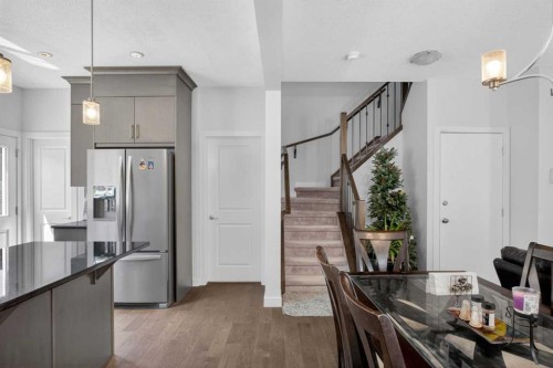 77 Saddlestone Place Ne, Calgary, AB 