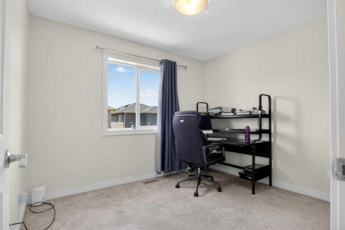77 Saddlestone Place Ne, Calgary, AB 