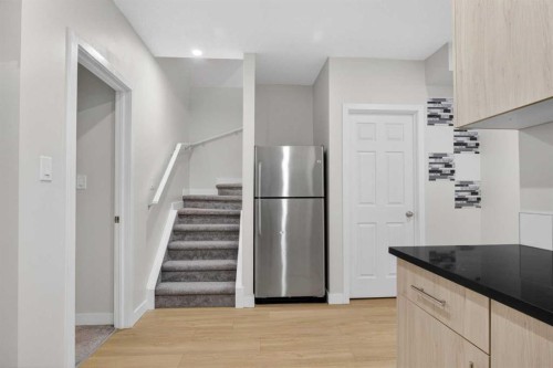 77 Saddlestone Place Ne, Calgary, AB 