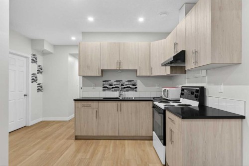 77 Saddlestone Place Ne, Calgary, AB 