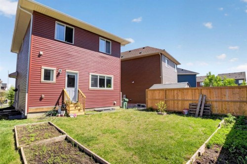 77 Saddlestone Place Ne, Calgary, AB 