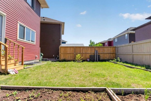 77 Saddlestone Place Ne, Calgary, AB 
