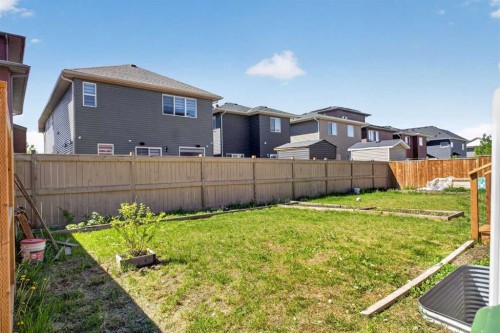 77 Saddlestone Place Ne, Calgary, AB 