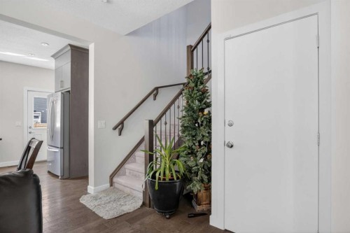 77 Saddlestone Place Ne, Calgary, AB 