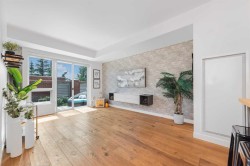 125-63 Inglewood Park SE Calgary, AB T2G 1B7