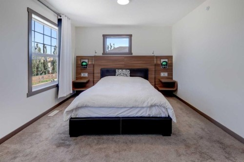 5 Covecreek Mews Ne, Calgary, AB 