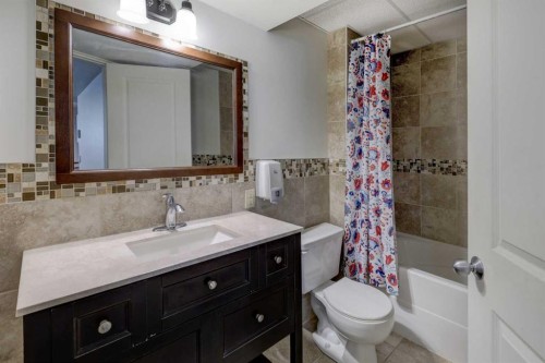 5 Covecreek Mews Ne, Calgary, AB 