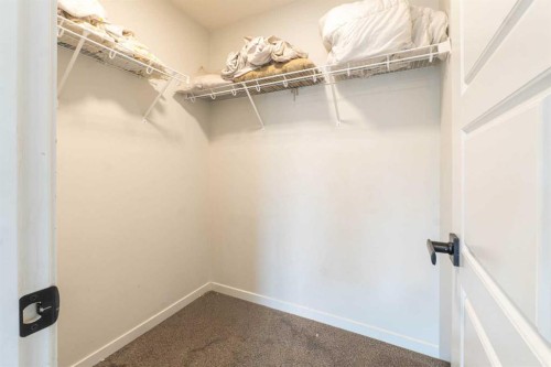 915 Corner Meadows Way Ne, Calgary, AB 