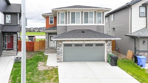 915 Corner Meadows Way Ne, Calgary, AB 