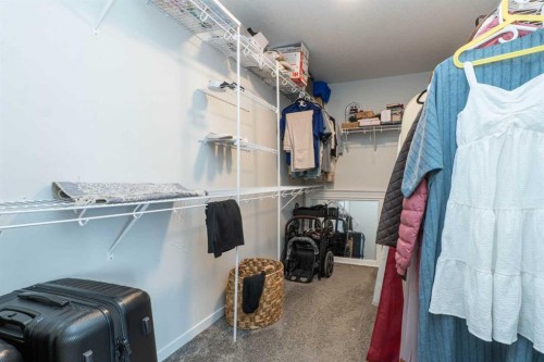 915 Corner Meadows Way Ne, Calgary, AB 