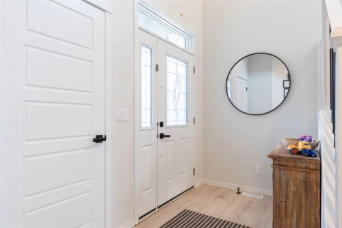 915 Corner Meadows Way Ne, Calgary, AB 