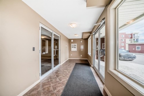 106-5 Saddlestone Way Ne, Calgary, AB 