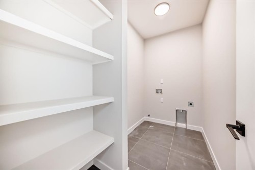 4 Heritage Mews, Cochrane, AB 