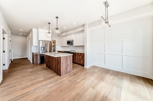 4 Heritage Mews, Cochrane, AB 