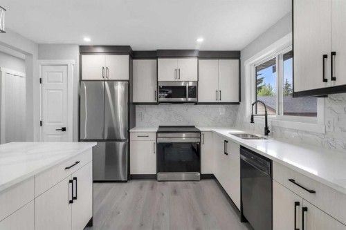 3211 60 Street Ne, Calgary, AB 