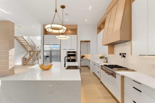 1328 7A Street Nw, Calgary, AB 