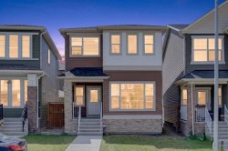 30 Evanscrest Rise NW Calgary, AB T3P 0R7