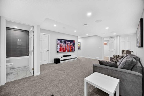 30 Evanscrest Rise Nw, Calgary, AB 