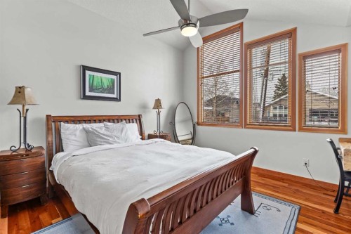 634 4 Street, Canmore, AB - Indoor Photo Showing Bedroom
