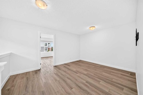 339 Wolf Creek Way Se, Calgary, AB 